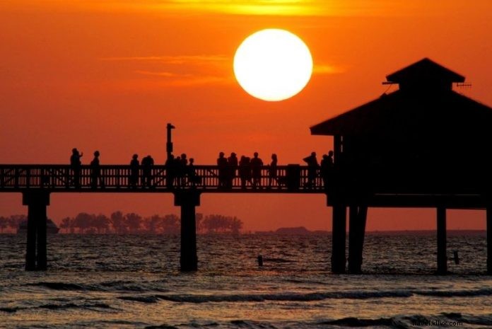 Discover 41 Must-Do Activities in Fort Myers, Florida: Beaches, Adventures & More