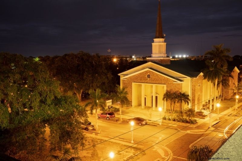 Discover 41 Must-Do Activities in Fort Myers, Florida: Beaches, Adventures & More