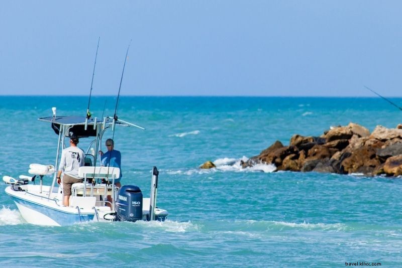 Discover 41 Must-Do Activities in Fort Myers, Florida: Beaches, Adventures & More