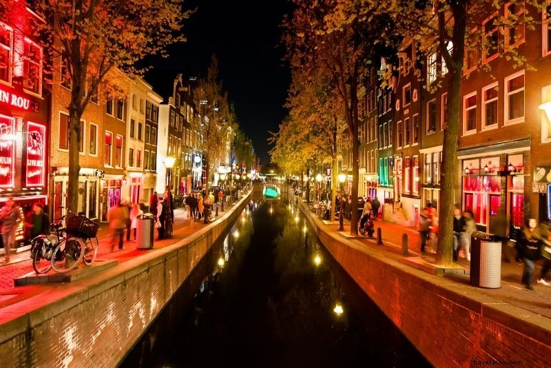 Discover 80 Fun & Unusual Things to Do in Amsterdam