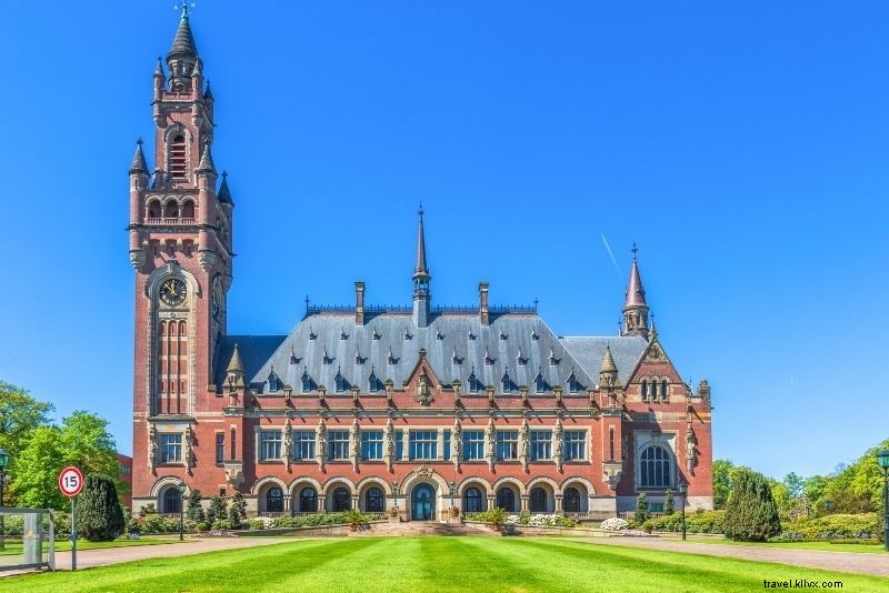 Discover 80 Fun & Unusual Things to Do in Amsterdam