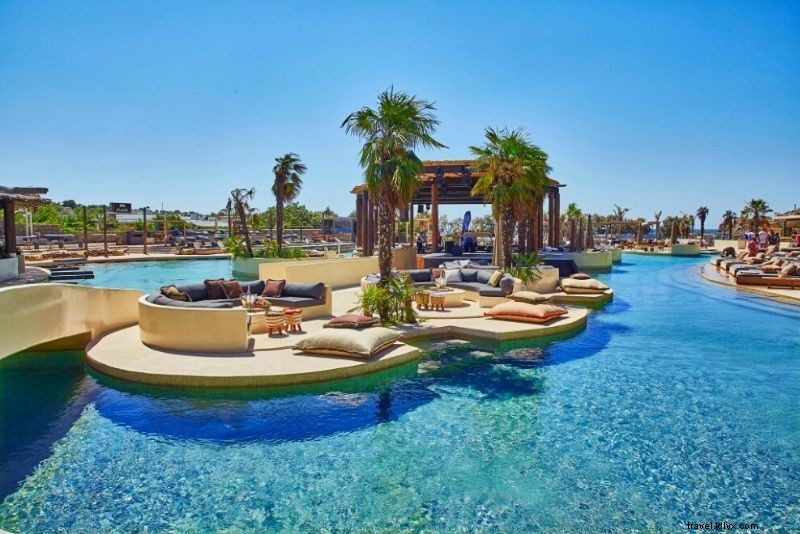 38 Must-Do Things to Do in Mykonos: Ultimate Guide to Beaches, Nightlife & More