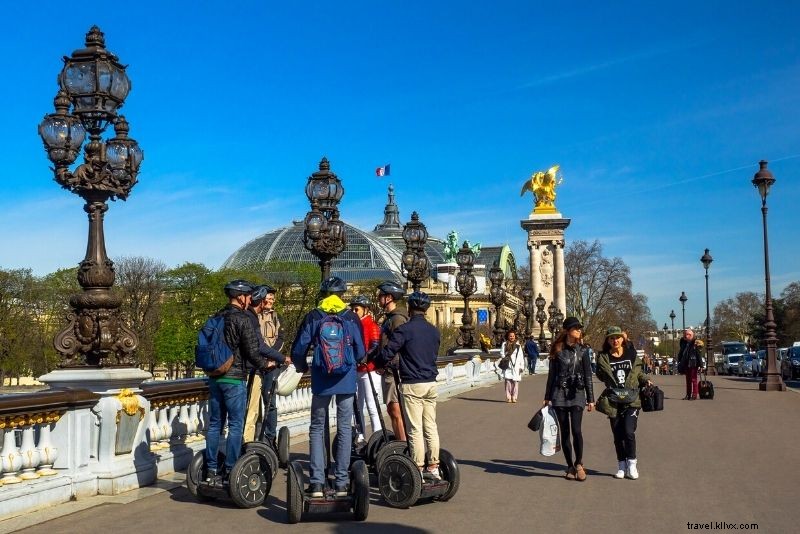 Discover 100 Fun & Unusual Things to Do in Paris, France