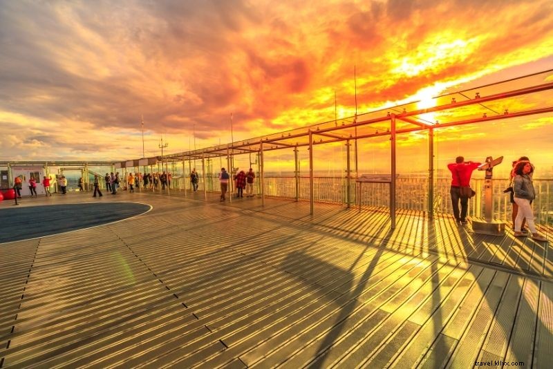 Discover 100 Fun & Unusual Things to Do in Paris, France