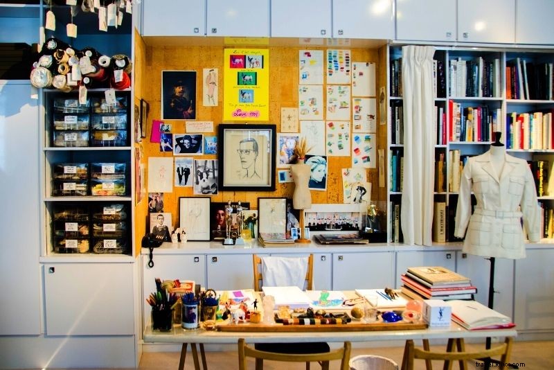 Discover 100 Fun & Unusual Things to Do in Paris, France