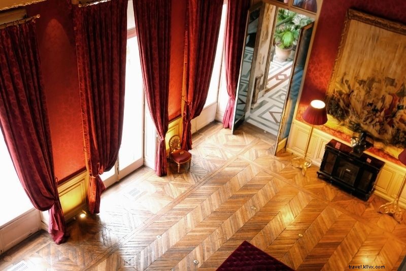 Discover 100 Fun & Unusual Things to Do in Paris, France