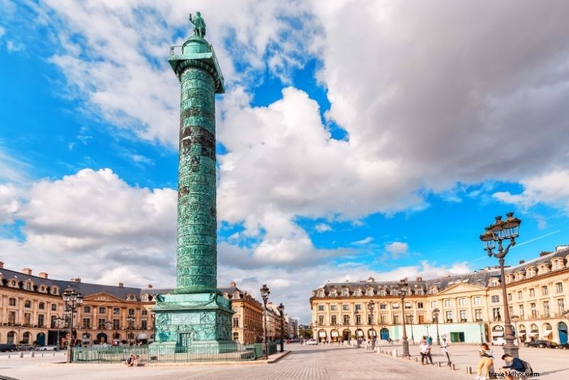 Discover 100 Fun & Unusual Things to Do in Paris, France