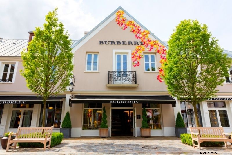 Discover 100 Fun & Unusual Things to Do in Paris, France