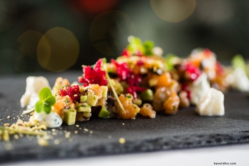 Discover 100 Fun & Unusual Things to Do in Paris, France