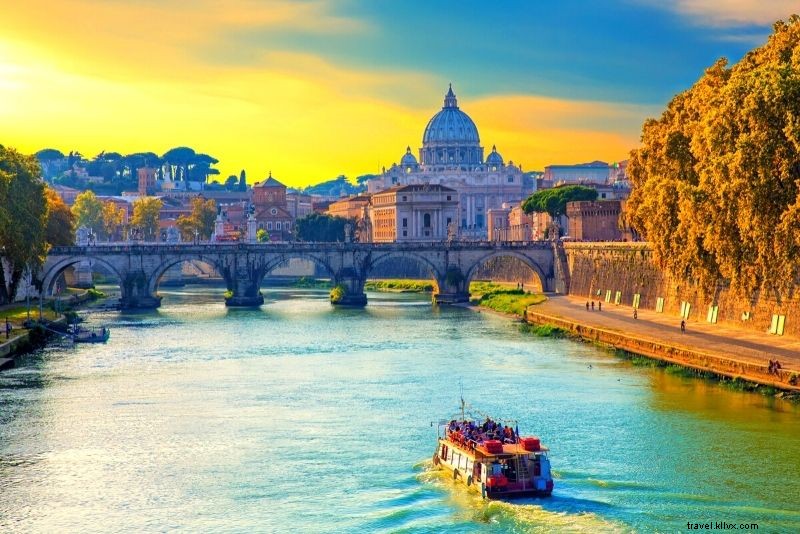 Discover 76 Fun & Unusual Things to Do in Rome, Italy