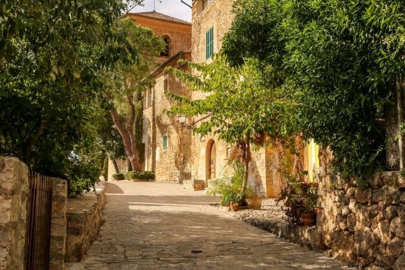 Discover 50 Best Things to Do in Mallorca: Beaches, Mountains & Hidden Gems
