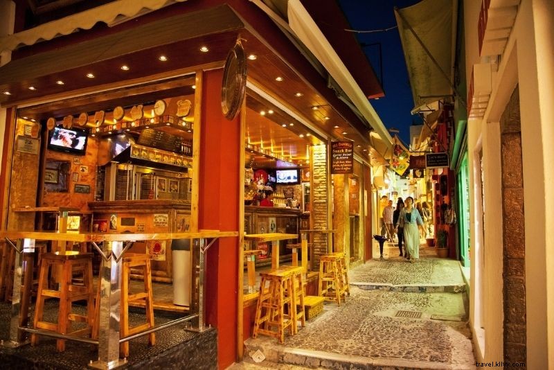 50 Best Things to Do in Santorini: Ultimate Adventure Guide