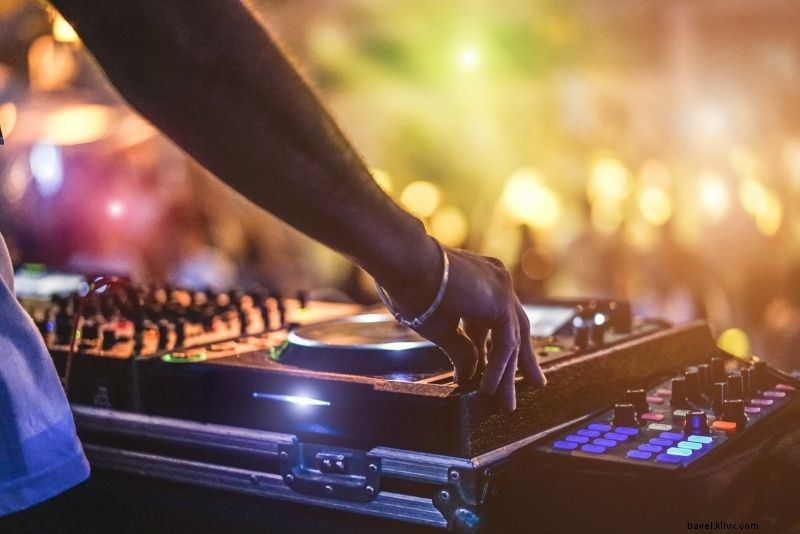 Discover 36 Fun & Unusual Things to Do in Crete: Ultimate Guide