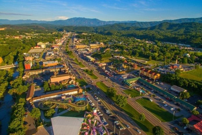 66 Best Things to Do in Pigeon Forge, Tennessee – Ultimate Family Adventure Guide