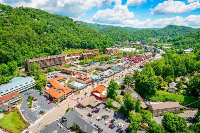 Discover 56 Must-Do Activities in Gatlinburg, Tennessee: Ultimate Smoky Mountains Guide
