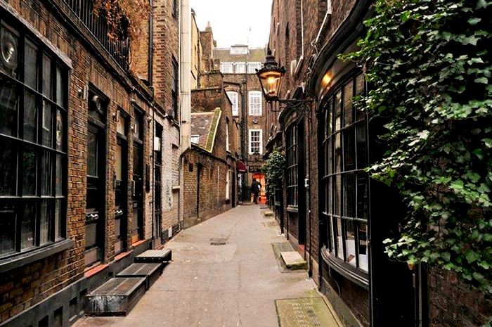 Top 10 Harry Potter Tours in London: Warner Bros. Studio & Magical Walking Tours