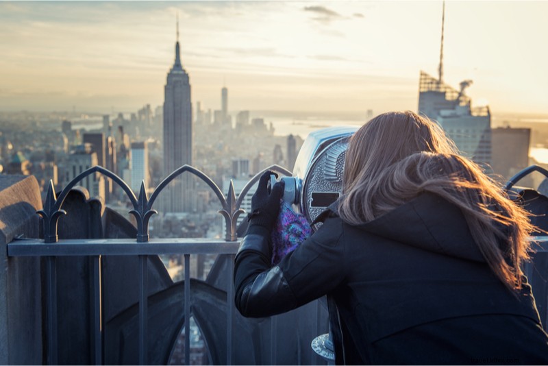 Ultimate Guide to the Best Gossip Girl Tours in New York City