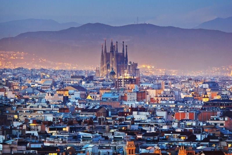 Top 25 Free Walking Tours in Barcelona: Explore Like a Local