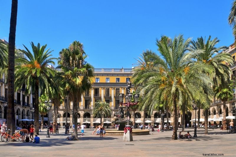 Top 25 Free Walking Tours in Barcelona: Explore Like a Local