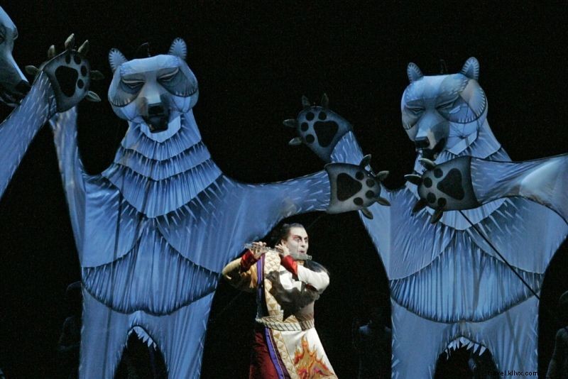 39 Exciting Virtual Travel Activities to Enjoy at Home During Lockdown