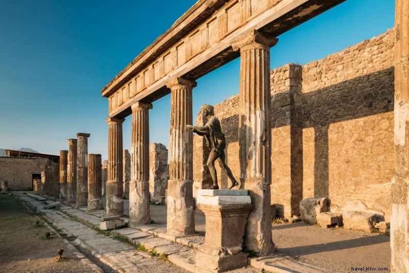 Top 23 Best Pompeii Tours: Expert Guides to Ancient Roman Ruins