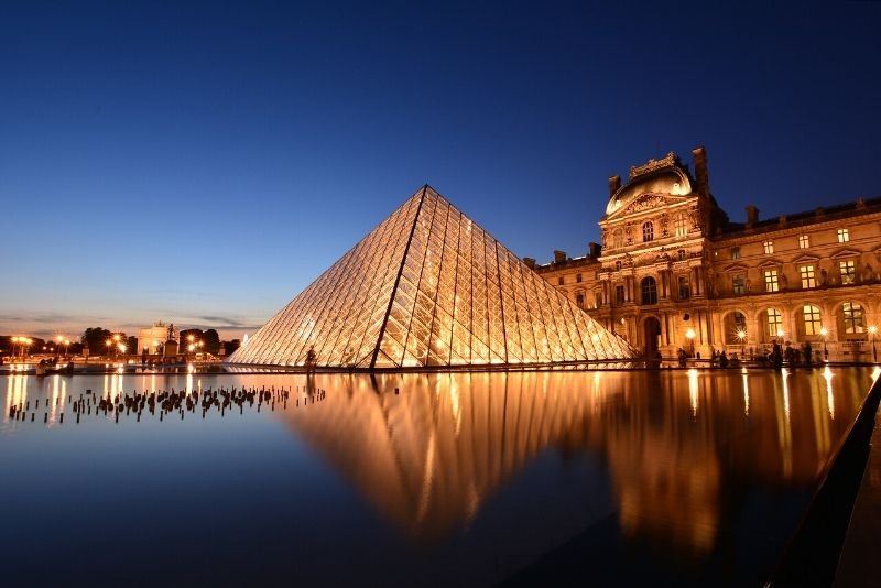 Discover the 17 Best Paris Night Tours: Find Your Perfect Evening Adventure