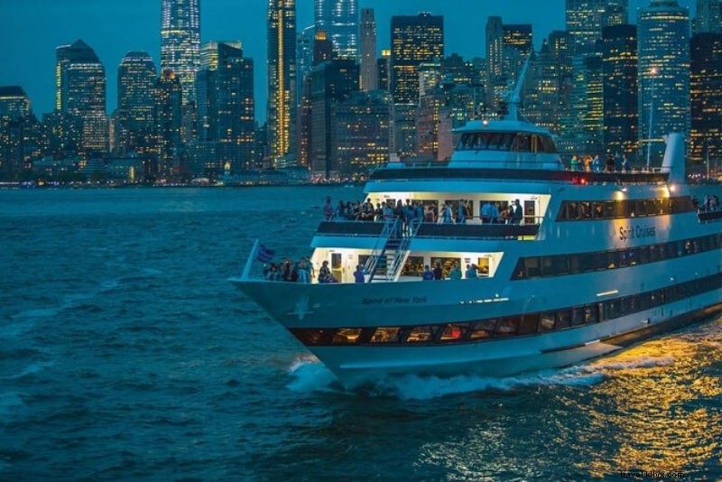 Best NYC Boat Tours: Top Picks for Stunning City Views & Landmarks