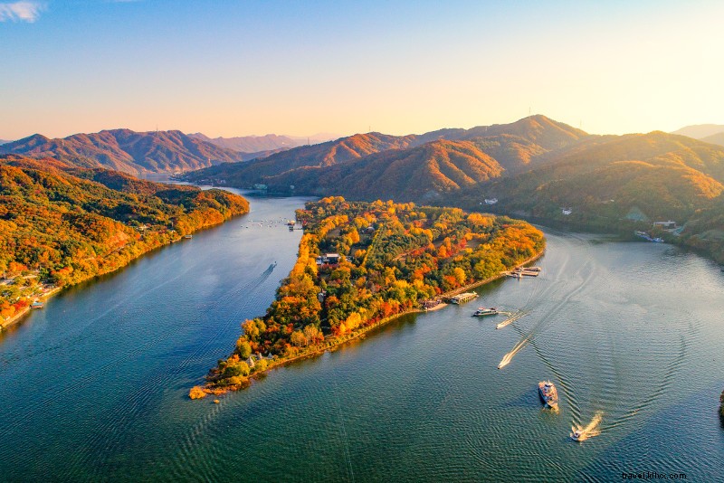 27 Best Day Trips from Seoul: Mountains, Beaches & Historic Gems