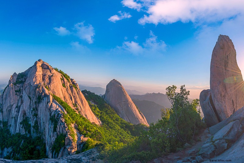 27 Best Day Trips from Seoul: Mountains, Beaches & Historic Gems