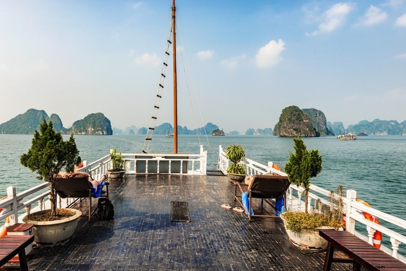Top 12 Best Halong Bay Cruises from Hanoi: Expert Picks & Reviews