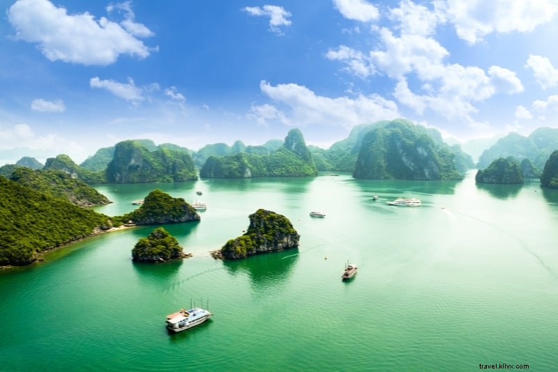 Top 12 Best Halong Bay Cruises from Hanoi: Expert Picks & Reviews