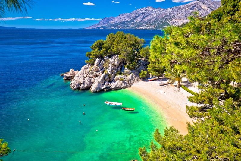 32 Best Day Trips from Dubrovnik: Islands, Bosnia, Montenegro & More