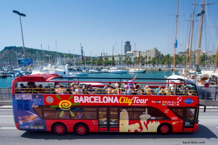 Best Barcelona Hop-On Hop-Off Bus Tours: Compare Routes, Prices & Discounts