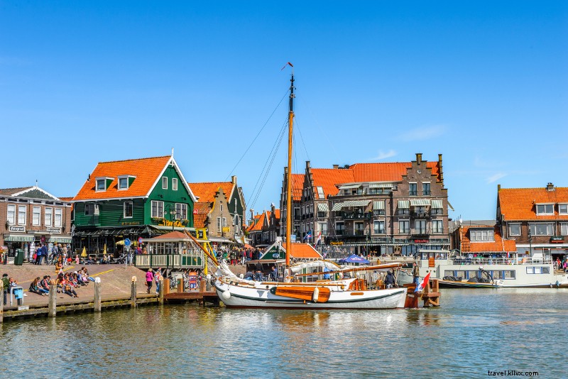 Top 28 Day Trips from Amsterdam: Zaanse Schans, Keukenhof & More