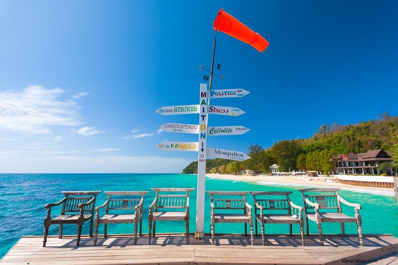 Ultimate Guide to Phuket Boat Tours: Best Islands, Times & Safety Tips