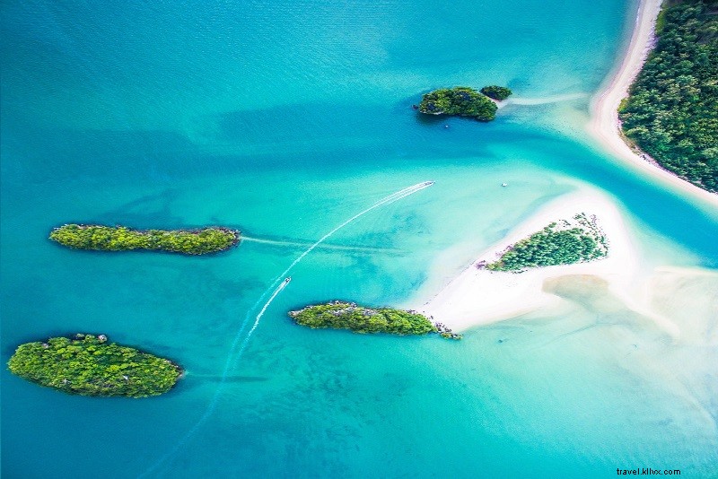 Ultimate Guide to Phuket Boat Tours: Best Islands, Times & Safety Tips