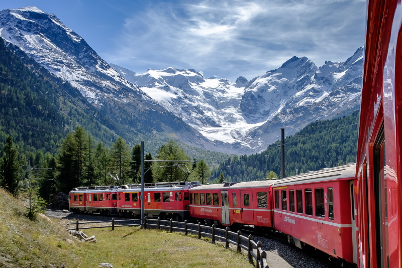 32 Best Day Trips from Milan: Alps, Lakes, Seaside Escapes & Hidden Gems