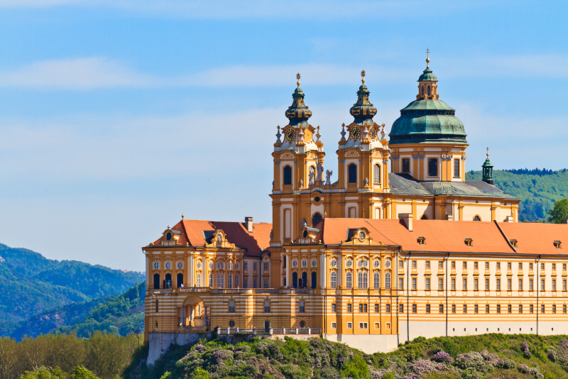 Top 28 Day Trips from Vienna: Stunning Escapes to Castles, Cities & More