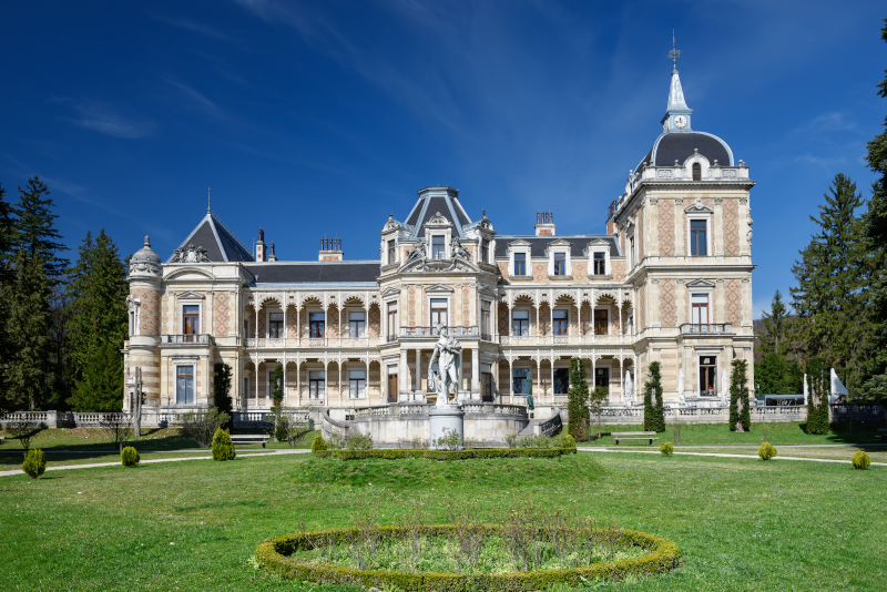 Top 28 Day Trips from Vienna: Stunning Escapes to Castles, Cities & More