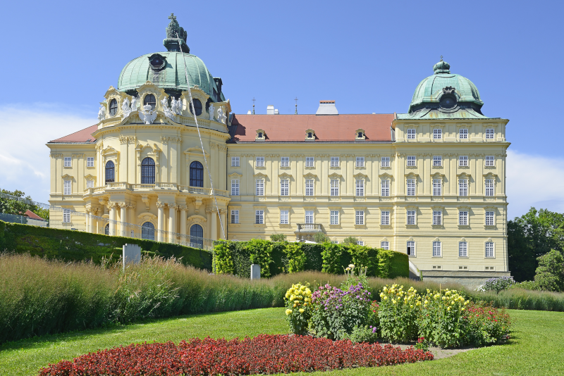 Top 28 Day Trips from Vienna: Stunning Escapes to Castles, Cities & More