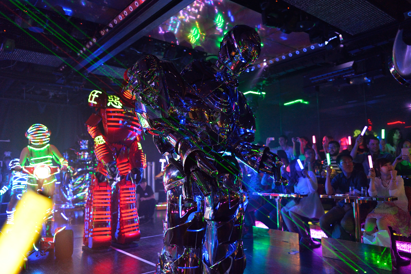 Robot Restaurant Tokyo: Best Discount Tickets Guide & Savings Tips