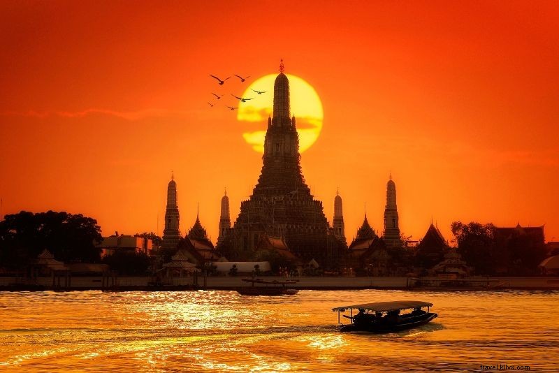 Best Bangkok Boat Tours: Ultimate Guide to Top Chao Phraya Experiences