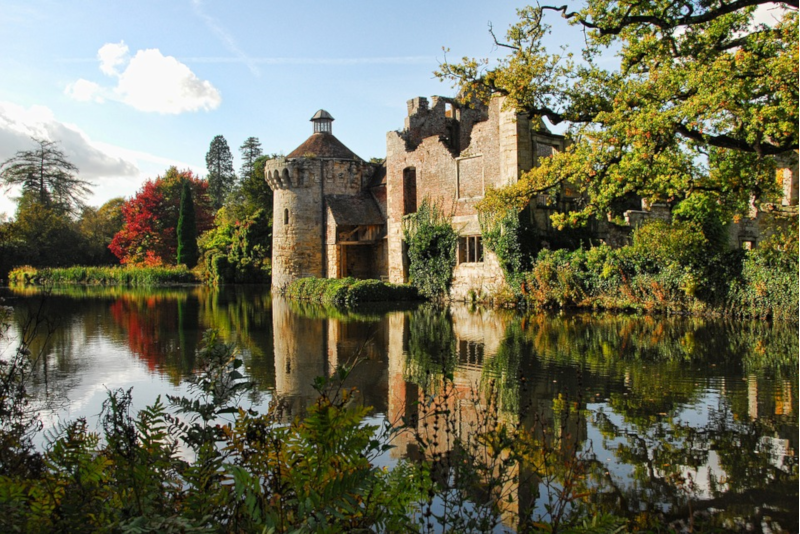 39 Best Day Trips from London: Majestic Castles, Charming Seaside Towns & Thrilling Theme Parks