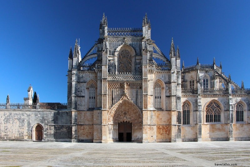 19 Best Day Trips from Lisbon: Regional Maps & Insider Guide