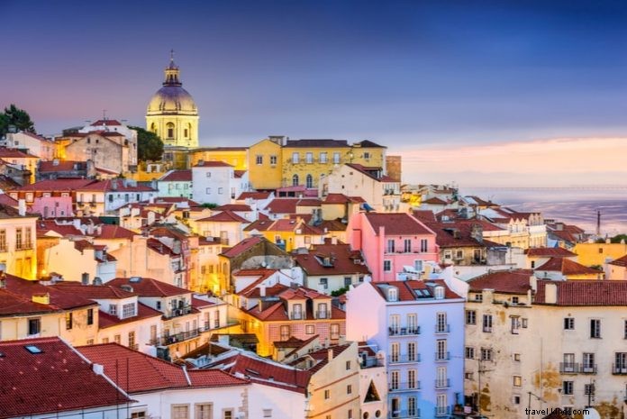 19 Best Day Trips from Lisbon: Regional Maps & Insider Guide