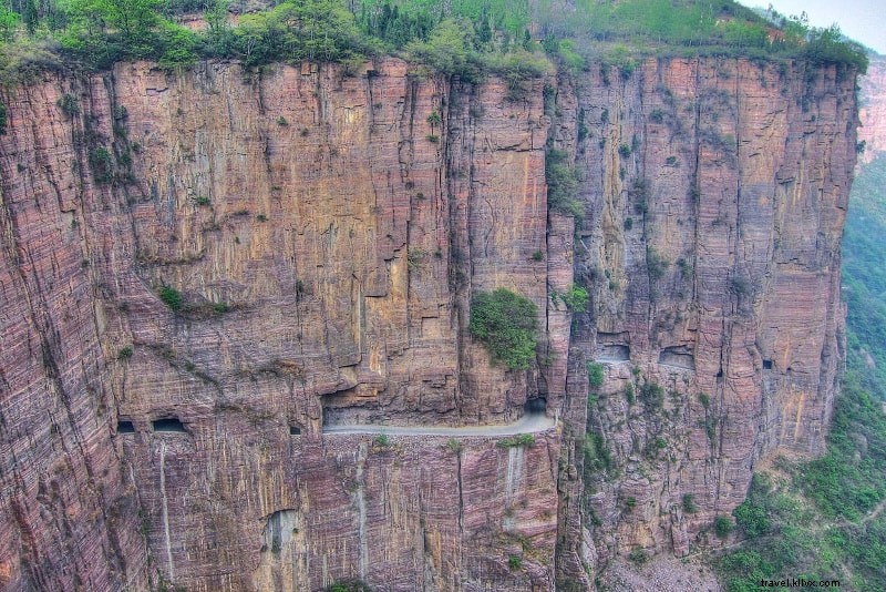 Discover the 14 Best Road Trips Around the World: Epic Scenic Journeys