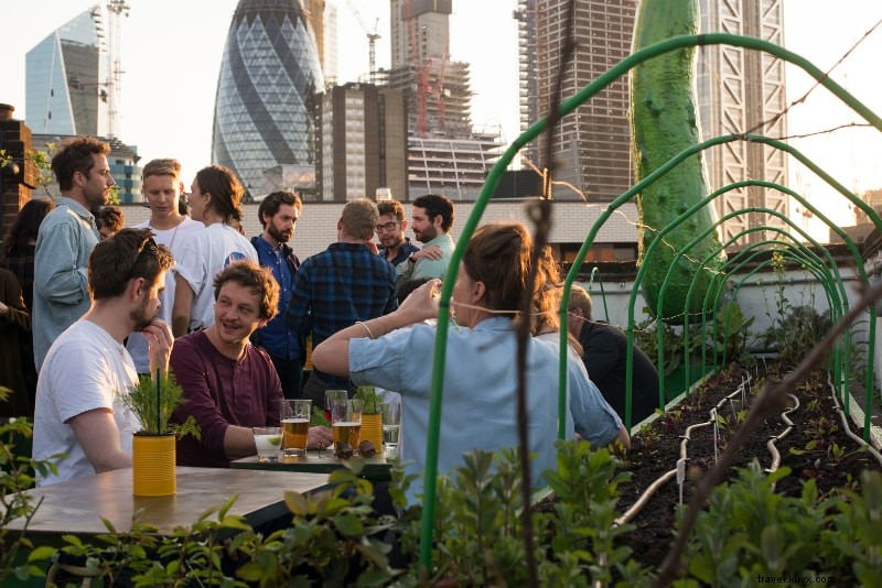 World s 50 Best Rooftop Bars: Stunning Views, Cocktails & Global Hotspots