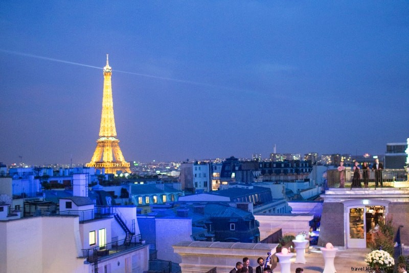 World s 50 Best Rooftop Bars: Stunning Views, Cocktails & Global Hotspots