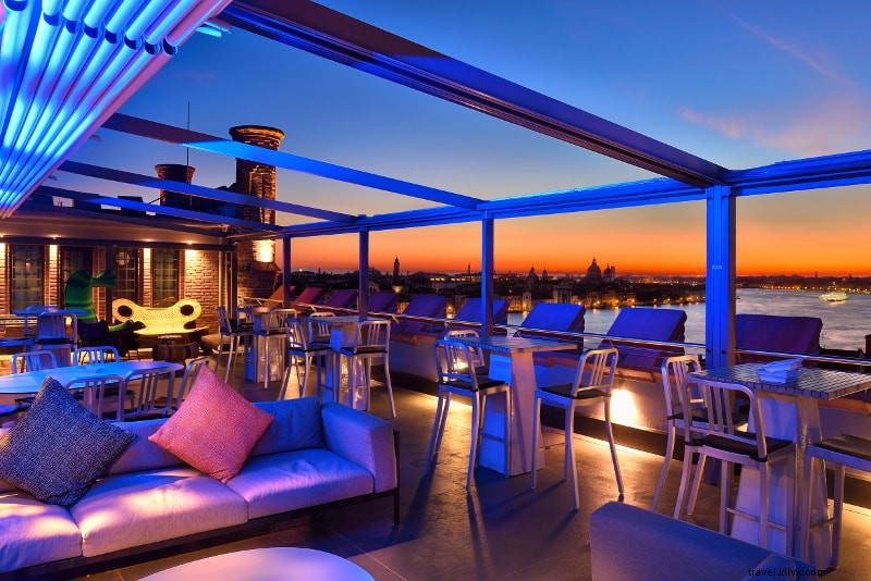 World s 50 Best Rooftop Bars: Stunning Views, Cocktails & Global Hotspots