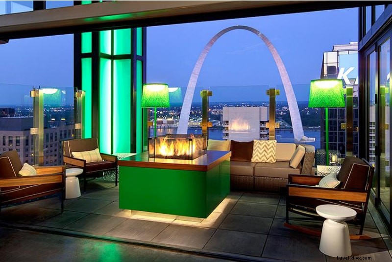 World s 50 Best Rooftop Bars: Stunning Views, Cocktails & Global Hotspots